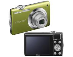 Nikon CoolPix S3000 zelený