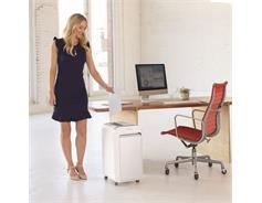 Skartovač Fellowes LX 221 bílý