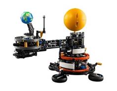 LEGO Planeta Země a Měsíc na ob.dráze 42179